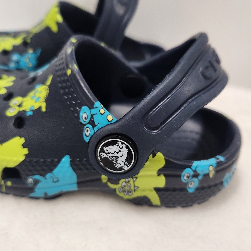 Crocs Navy Blue Green Monster Slip On Shoes Boys Size 6 - Picture 9 of 12